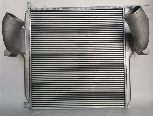 Srebrny Mercedes Benz Truck Intercooler 9425010201 / 9425010901