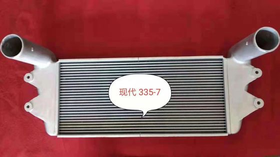 Zespół chłodnicy międzystopniowej ciężarówki 62 mm do koparki HYUNDAI R335-7