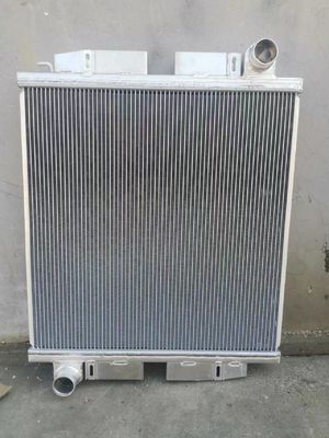 A3825000102 Aftermarket chłodnica pasuje do Mercedes Benz O-500U