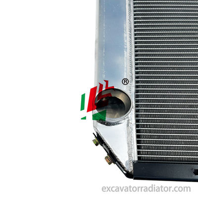Radiator ciężarowy dla Hino 500 Całkowicie aluminiowy Zestaw zbiorników wodnych dla samochodów ciężarowych