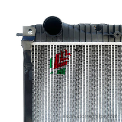 Chłodnica do samochodów ciężarowych Układ chłodzenia Silnik Układ chłodzenia ciężarówki Chłodnica aluminiowa Oem 1776026 Do ciężarówek SCANIA