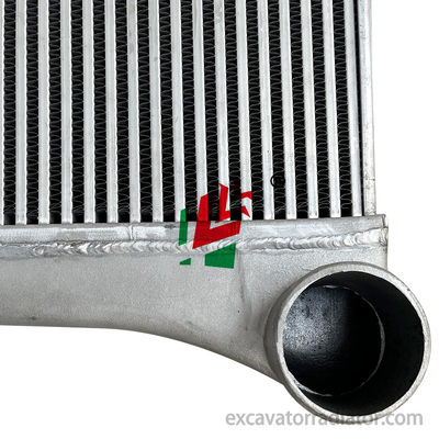 Jinlong Bus Chłodnica intercooler 211600010 Montaż Aluminiowy układ chłodzenia silnika samochodu osobowego Zbiornik na wodę do autobusu