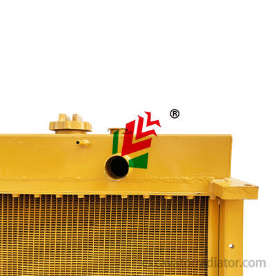Komatsu D5 Bulldozer Maszyny inżynieryjne Radiator Aluminium Serii Inżynieryjnej Akcesoria