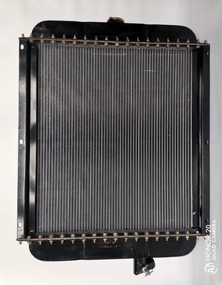 Zespół chłodnicy generatora 670 mm R6105ZD Części zamienne Weichai