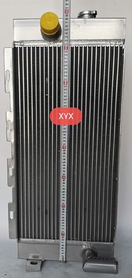 Zespół zbiornika wody chłodnicy koparki Yuchai 85 jest wykonany z aluminium