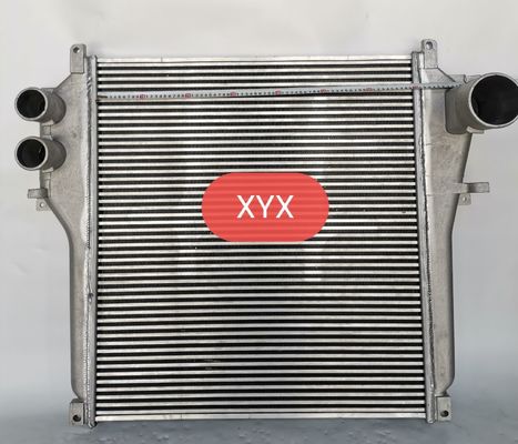 Aluminiowy intercooler Hino 700/E13C do chłodnicy o średnicy 62 mm
