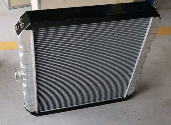 Koparka 66 cm 4-rzędowy grzejnik aluminiowy, grzejnik Carter E312