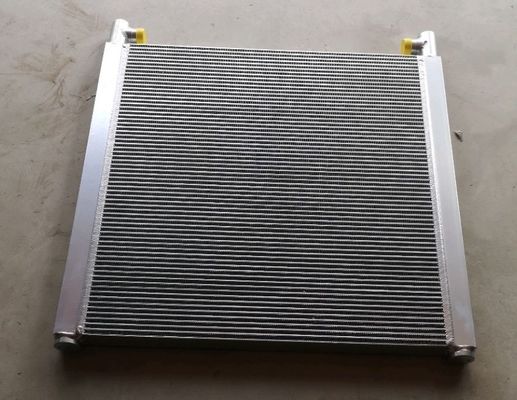 Zespół chłodnicy oleju hydraulicznego koparki SANY 365/305