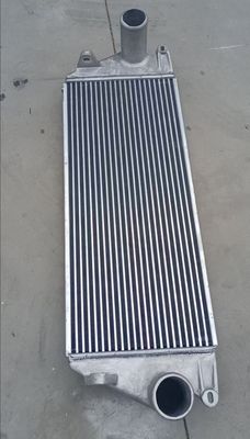Zespół chłodnicy międzystopniowej ciężarówki 62 mm do koparki HYUNDAI R335-7