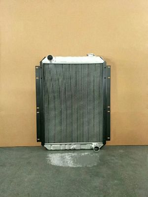 Sumitomo SH120A1 Zespół chłodnicy zbiornika wody do koparki